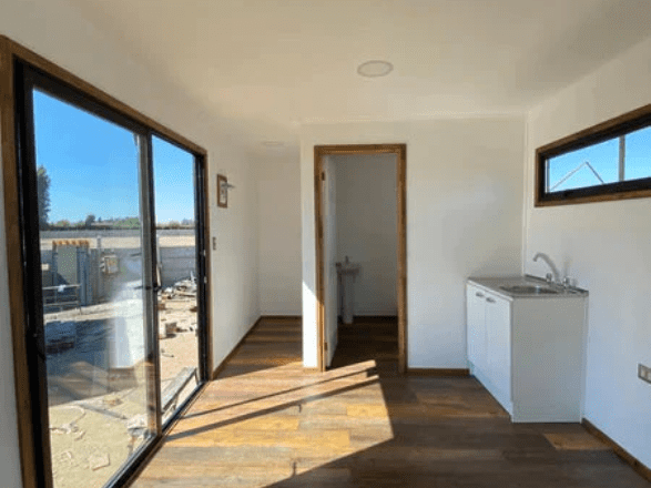 2-7.png Conteneur Modulaire Noyer 6x3m – 18m²