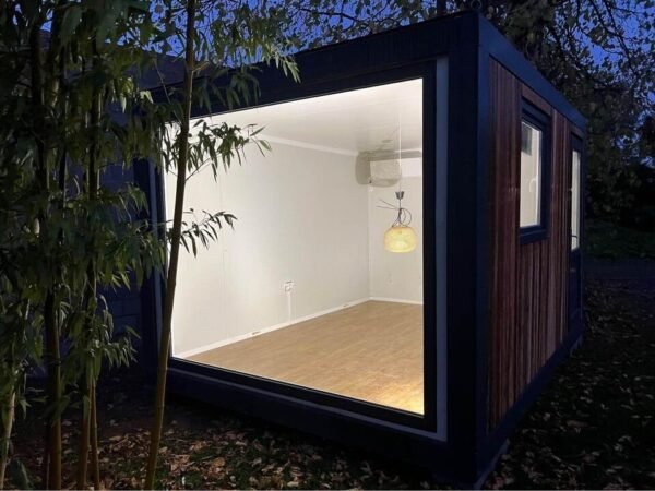 3888845658.jpg Module Container Aménagé