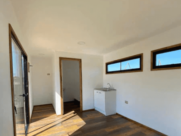 4-7.png Conteneur Modulaire Noyer 6x3m – 18m²