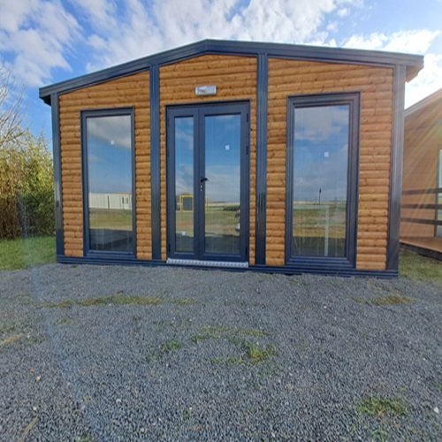 a.jpg Bungalow aménagé – Chalet de jardin de 28 m2