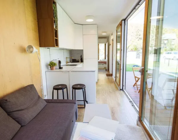 momo-development-luna-06-1000x785.jpg.webp Module Container habitable de 30 m2